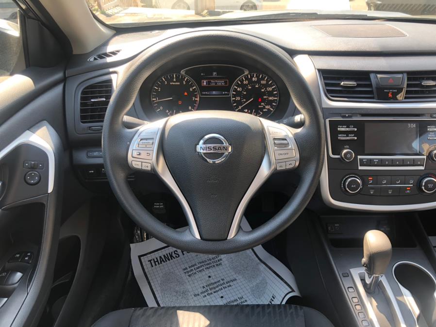 2018 Nissan Altima 2.5 SR Sedan, available for sale in Irvington, New Jersey | Elis Motors Corp. Irvington, New Jersey 2018 Nissan Altima 2.5 SR Sedan, available for sale in Irvington, New Jersey | Elis Motors Corp. Irvington, New Jersey