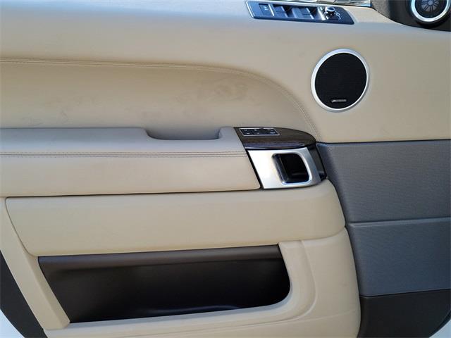 2016 Land Rover Range Rover Sport 3.0L V6 Supercharged HSE, available for sale in Stratford, Connecticut | Wiz Leasing Inc. Stratford, Connecticut 2016 Land Rover Range Rover Sport 3.0L V6 Supercharged HSE, available for sale in Stratford, Connecticut | Wiz Leasing Inc. Stratford, Connecticut
