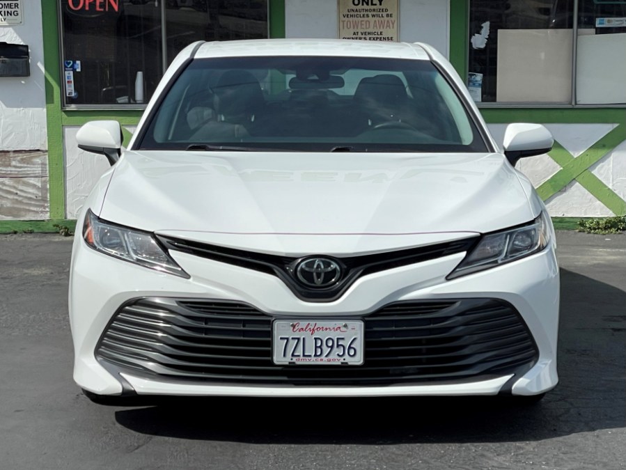 2018 Toyota Camry LE Auto (Natl), available for sale in Corona, California | Green Light Auto. Corona, California 2018 Toyota Camry LE Auto (Natl), available for sale in Corona, California | Green Light Auto. Corona, California