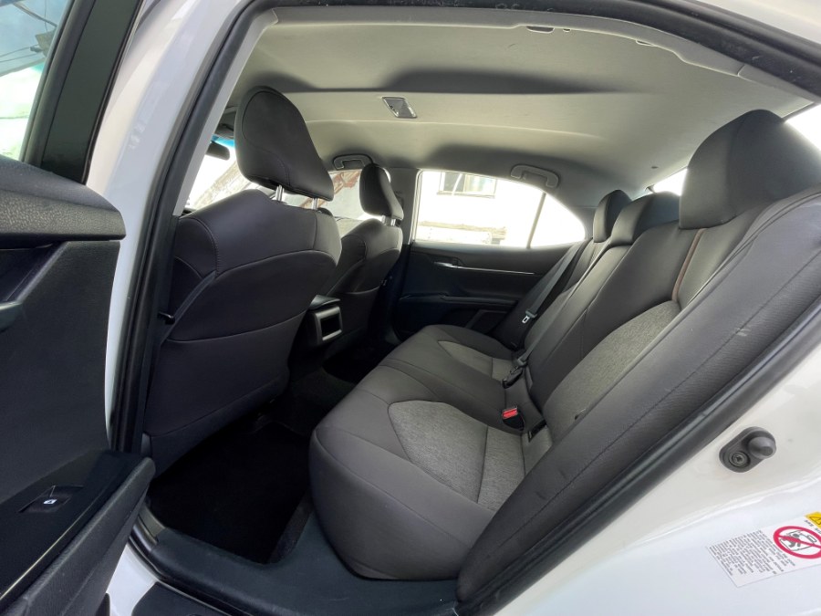 2018 Toyota Camry LE Auto (Natl), available for sale in Corona, California | Green Light Auto. Corona, California 2018 Toyota Camry LE Auto (Natl), available for sale in Corona, California | Green Light Auto. Corona, California
