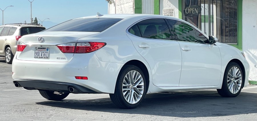 2013 Lexus ES 350 4dr Sdn, available for sale in Corona, California | Green Light Auto. Corona, California 2013 Lexus ES 350 4dr Sdn, available for sale in Corona, California | Green Light Auto. Corona, California