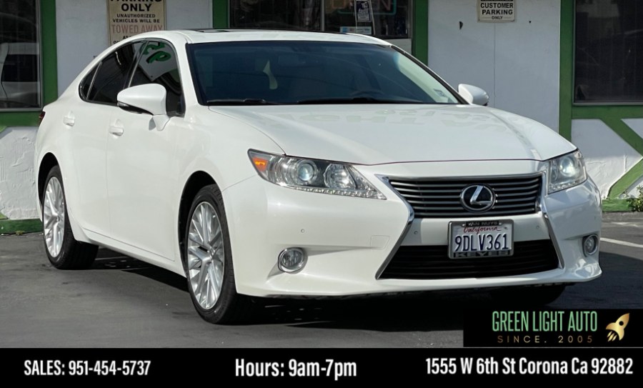 2013 Lexus ES 350 4dr Sdn, available for sale in Corona, California | Green Light Auto. Corona, California 2013 Lexus ES 350 4dr Sdn, available for sale in Corona, California | Green Light Auto. Corona, California