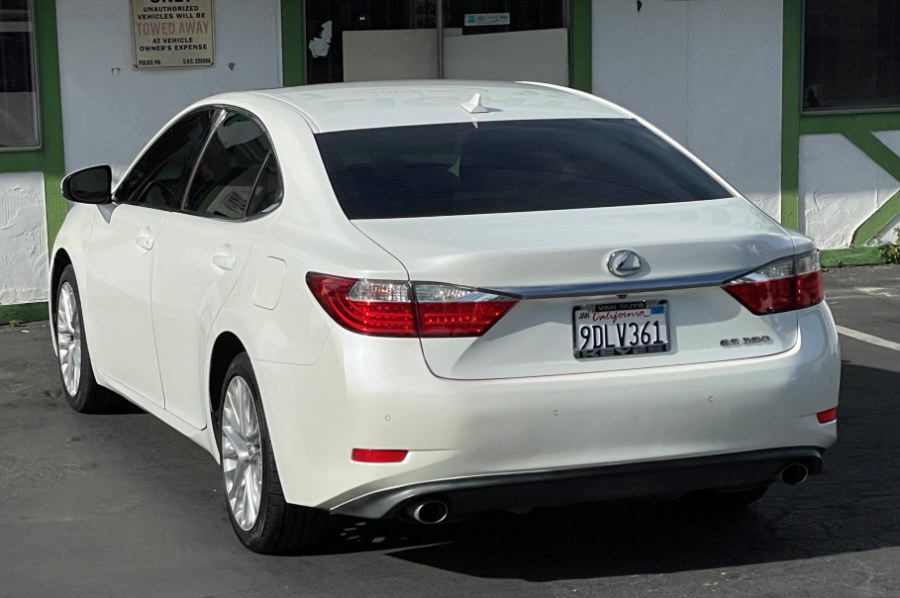 2013 Lexus ES 350 4dr Sdn, available for sale in Corona, California | Green Light Auto. Corona, California 2013 Lexus ES 350 4dr Sdn, available for sale in Corona, California | Green Light Auto. Corona, California