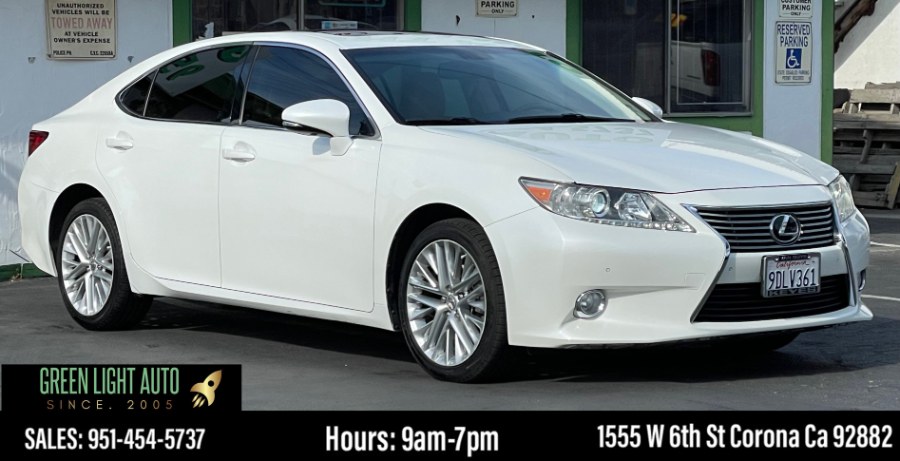 2013 Lexus ES 350 4dr Sdn, available for sale in Corona, California | Green Light Auto. Corona, California 2013 Lexus ES 350 4dr Sdn, available for sale in Corona, California | Green Light Auto. Corona, California