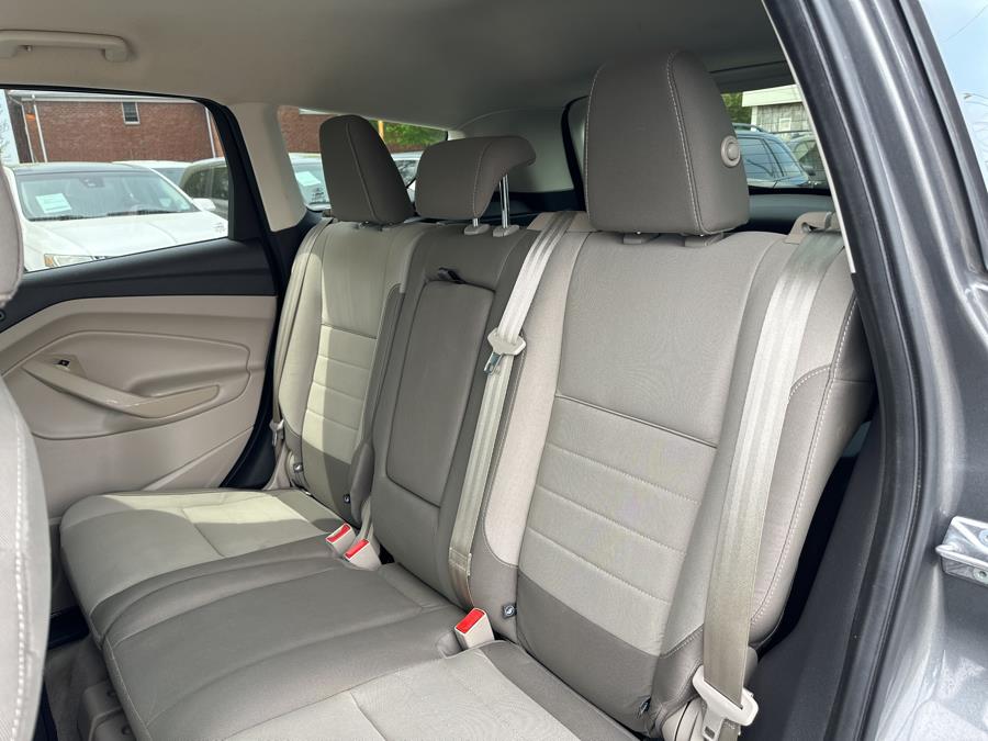 2014 Ford Escape FWD 4dr SE, available for sale in Little Ferry, New Jersey | Victoria Preowned Autos Inc. Little Ferry, New Jersey 2014 Ford Escape FWD 4dr SE, available for sale in Little Ferry, New Jersey | Victoria Preowned Autos Inc. Little Ferry, New Jersey
