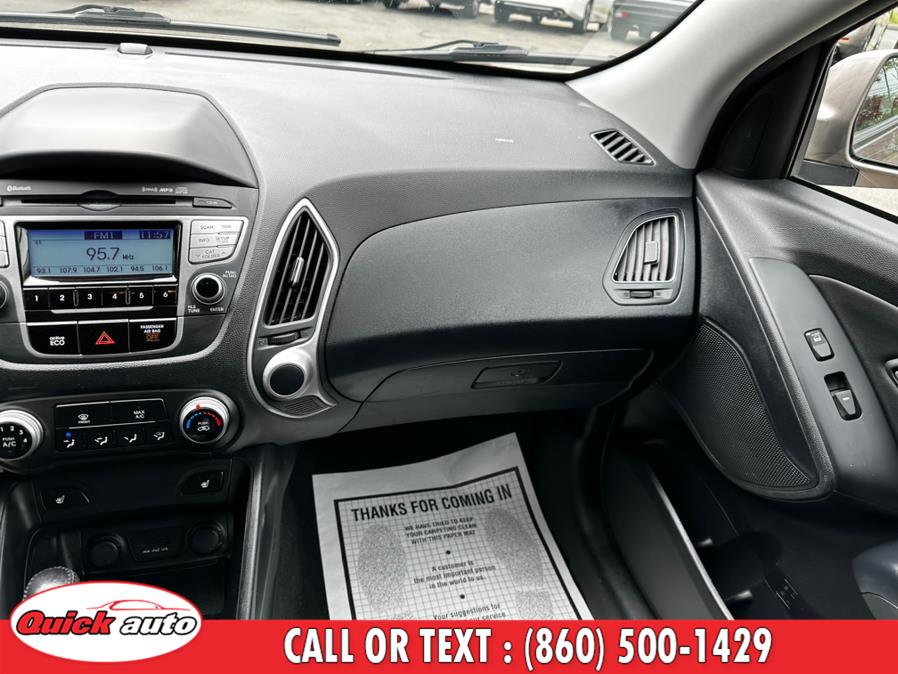 2013 Hyundai Tucson AWD 4dr Auto GLS, available for sale in Bristol, Connecticut | Quick Auto LLC. Bristol, Connecticut 2013 Hyundai Tucson AWD 4dr Auto GLS, available for sale in Bristol, Connecticut | Quick Auto LLC. Bristol, Connecticut