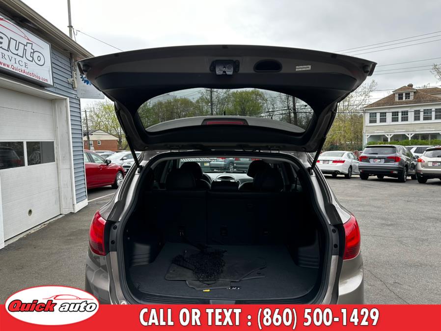 2013 Hyundai Tucson AWD 4dr Auto GLS, available for sale in Bristol, Connecticut | Quick Auto LLC. Bristol, Connecticut 2013 Hyundai Tucson AWD 4dr Auto GLS, available for sale in Bristol, Connecticut | Quick Auto LLC. Bristol, Connecticut