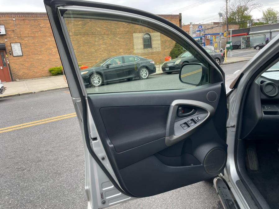 2009 Toyota RAV4 4WD 4dr 4-cyl 4-Spd AT Sport (Natl), available for sale in Brooklyn, New York | Worlds Best Auto Inc. Brooklyn, New York 2009 Toyota RAV4 4WD 4dr 4-cyl 4-Spd AT Sport (Natl), available for sale in Brooklyn, New York | Worlds Best Auto Inc. Brooklyn, New York