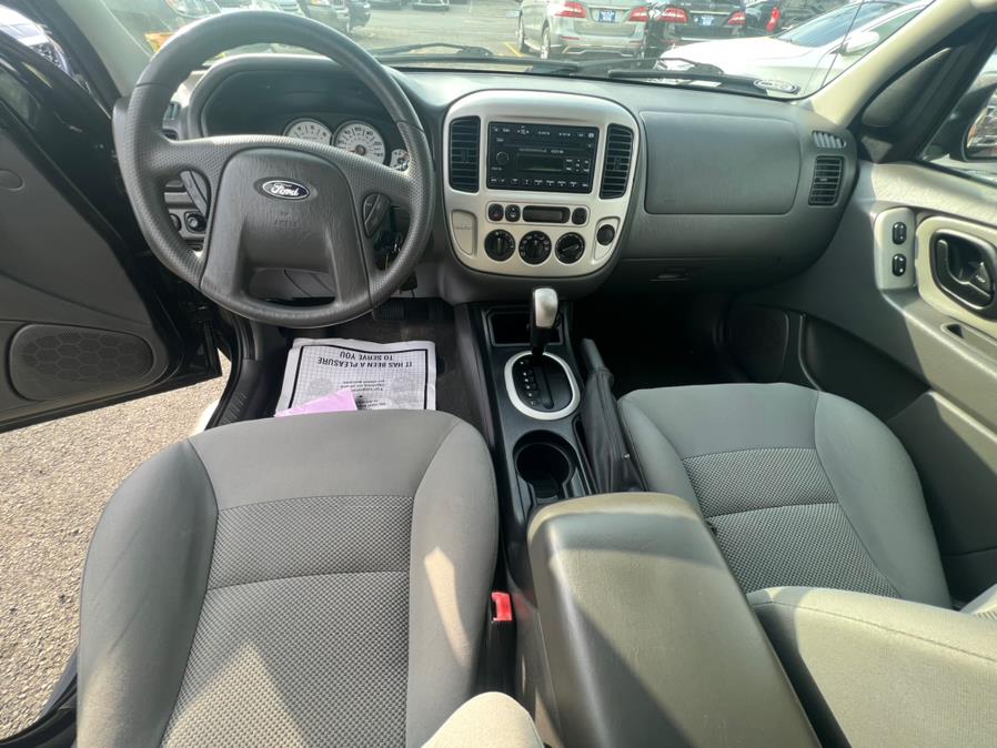 2006 Ford Escape 4dr 3.0L XLT 4WD, available for sale in Lodi, New Jersey | Route 46 Auto Sales Inc. Lodi, New Jersey 2006 Ford Escape 4dr 3.0L XLT 4WD, available for sale in Lodi, New Jersey | Route 46 Auto Sales Inc. Lodi, New Jersey