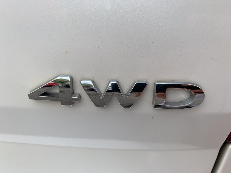 2013 Ford Explorer 4WD 4dr XLT, available for sale in Springfield, Massachusetts | Absolute Motors Inc. Springfield, Massachusetts 2013 Ford Explorer 4WD 4dr XLT, available for sale in Springfield, Massachusetts | Absolute Motors Inc. Springfield, Massachusetts