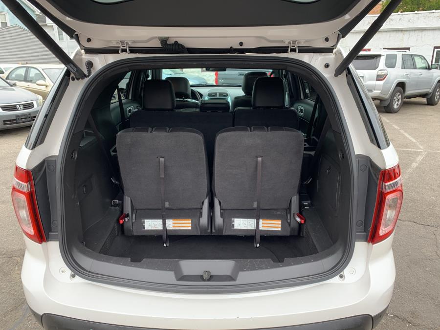 2013 Ford Explorer 4WD 4dr XLT, available for sale in Springfield, Massachusetts | Absolute Motors Inc. Springfield, Massachusetts 2013 Ford Explorer 4WD 4dr XLT, available for sale in Springfield, Massachusetts | Absolute Motors Inc. Springfield, Massachusetts