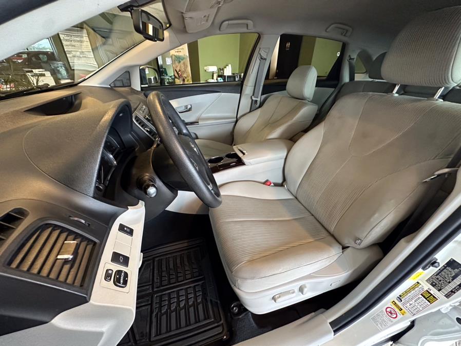 2012 Toyota Venza 4dr Wgn I4 AWD LE, available for sale in West Hartford, Connecticut | AutoMax. West Hartford, Connecticut 2012 Toyota Venza 4dr Wgn I4 AWD LE, available for sale in West Hartford, Connecticut | AutoMax. West Hartford, Connecticut