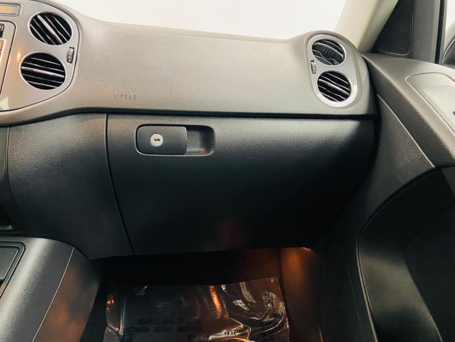 2013 Volkswagen Tiguan 4WD 4dr Auto S, available for sale in Linden, New Jersey | East Coast Auto Group. Linden, New Jersey 2013 Volkswagen Tiguan 4WD 4dr Auto S, available for sale in Linden, New Jersey | East Coast Auto Group. Linden, New Jersey