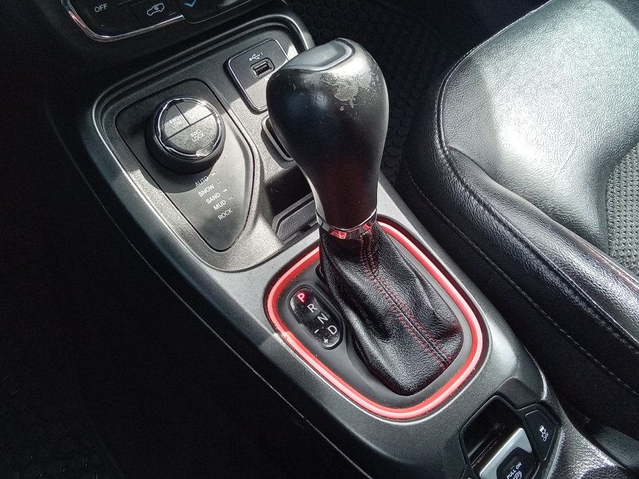 2020 Jeep Compass Trailhawk 4x4, available for sale in Irvington, New Jersey | NJ Used Cars Center. Irvington, New Jersey 2020 Jeep Compass Trailhawk 4x4, available for sale in Irvington, New Jersey | NJ Used Cars Center. Irvington, New Jersey