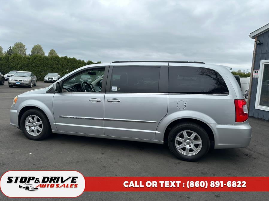 2011 Chrysler Town & Country 4dr Wgn Touring, available for sale in East Windsor, Connecticut | Stop & Drive Auto Sales. East Windsor, Connecticut 2011 Chrysler Town & Country 4dr Wgn Touring, available for sale in East Windsor, Connecticut | Stop & Drive Auto Sales. East Windsor, Connecticut