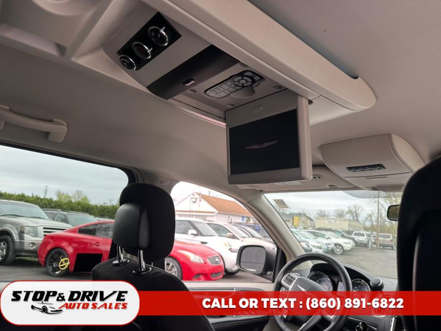 2011 Chrysler Town & Country 4dr Wgn Touring, available for sale in East Windsor, Connecticut | Stop & Drive Auto Sales. East Windsor, Connecticut 2011 Chrysler Town & Country 4dr Wgn Touring, available for sale in East Windsor, Connecticut | Stop & Drive Auto Sales. East Windsor, Connecticut