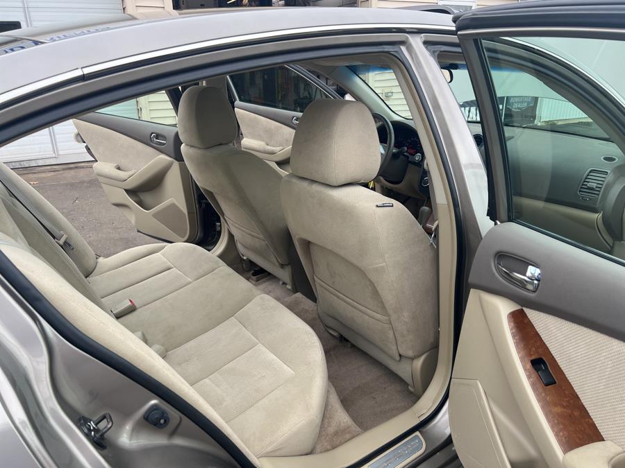 2007 Nissan Altima 4dr Sdn I4 CVT 2.5 S, available for sale in South Windsor , Connecticut | Ful-line Auto LLC. South Windsor , Connecticut 2007 Nissan Altima 4dr Sdn I4 CVT 2.5 S, available for sale in South Windsor , Connecticut | Ful-line Auto LLC. South Windsor , Connecticut