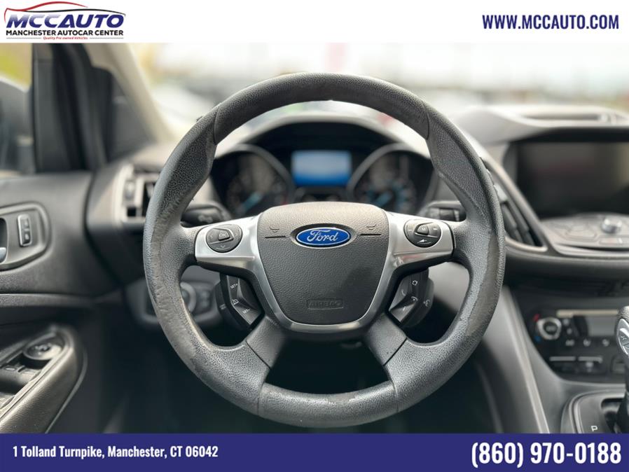 2014 Ford Escape 4WD 4dr SE, available for sale in Manchester, Connecticut | Manchester Autocar Center. Manchester, Connecticut 2014 Ford Escape 4WD 4dr SE, available for sale in Manchester, Connecticut | Manchester Autocar Center. Manchester, Connecticut