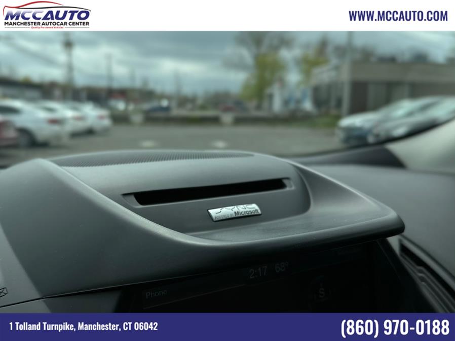2014 Ford Escape 4WD 4dr SE, available for sale in Manchester, Connecticut | Manchester Autocar Center. Manchester, Connecticut 2014 Ford Escape 4WD 4dr SE, available for sale in Manchester, Connecticut | Manchester Autocar Center. Manchester, Connecticut
