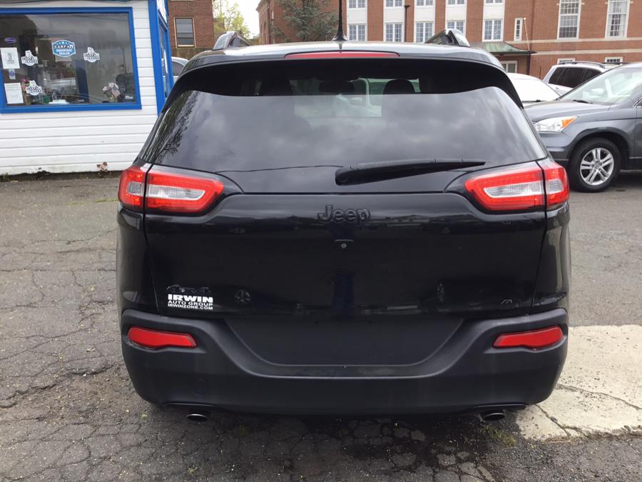 2014 Jeep Cherokee 4WD 4dr Latitude, available for sale in Manchester, Connecticut | Liberty Motors. Manchester, Connecticut 2014 Jeep Cherokee 4WD 4dr Latitude, available for sale in Manchester, Connecticut | Liberty Motors. Manchester, Connecticut