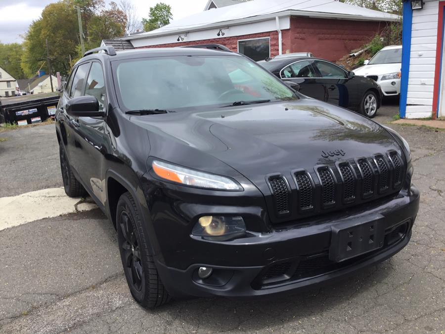 2014 Jeep Cherokee 4WD 4dr Latitude, available for sale in Manchester, Connecticut | Liberty Motors. Manchester, Connecticut 2014 Jeep Cherokee 4WD 4dr Latitude, available for sale in Manchester, Connecticut | Liberty Motors. Manchester, Connecticut