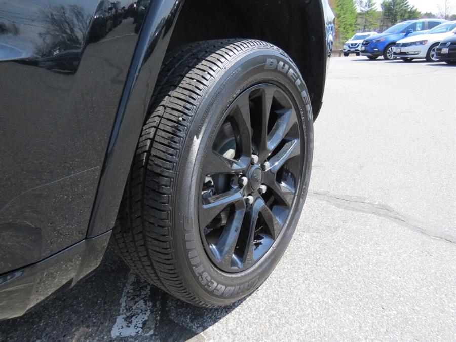 2019 Jeep Grand Cherokee Altitude 4x4 4dr SUV, available for sale in Auburn, Maine | Lake City Exports Inc. Auburn, Maine 2019 Jeep Grand Cherokee Altitude 4x4 4dr SUV, available for sale in Auburn, Maine | Lake City Exports Inc. Auburn, Maine