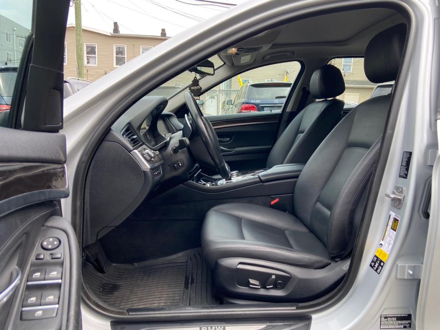 2016 BMW 5 Series 4dr Sdn 535i xDrive AWD, available for sale in Paterson, New Jersey | Champion of Paterson. Paterson, New Jersey 2016 BMW 5 Series 4dr Sdn 535i xDrive AWD, available for sale in Paterson, New Jersey | Champion of Paterson. Paterson, New Jersey
