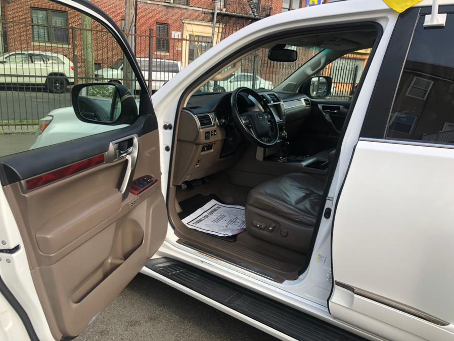 2013 Lexus GX 460 4WD 4dr, available for sale in Irvington, New Jersey | Elis Motors Corp. Irvington, New Jersey 2013 Lexus GX 460 4WD 4dr, available for sale in Irvington, New Jersey | Elis Motors Corp. Irvington, New Jersey