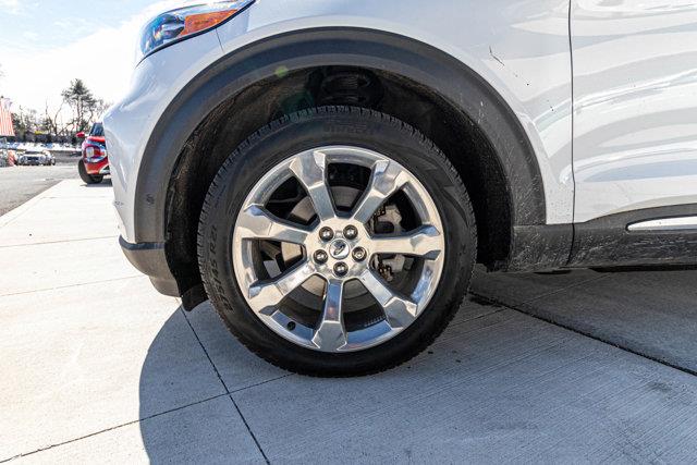 2020 Ford Explorer Platinum, available for sale in Great Neck, New York | Camy Cars. Great Neck, New York 2020 Ford Explorer Platinum, available for sale in Great Neck, New York | Camy Cars. Great Neck, New York