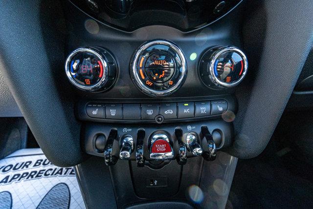 2021 Mini Hardtop 4 Door , available for sale in Great Neck, New York | Camy Cars. Great Neck, New York 2021 Mini Hardtop 4 Door , available for sale in Great Neck, New York | Camy Cars. Great Neck, New York