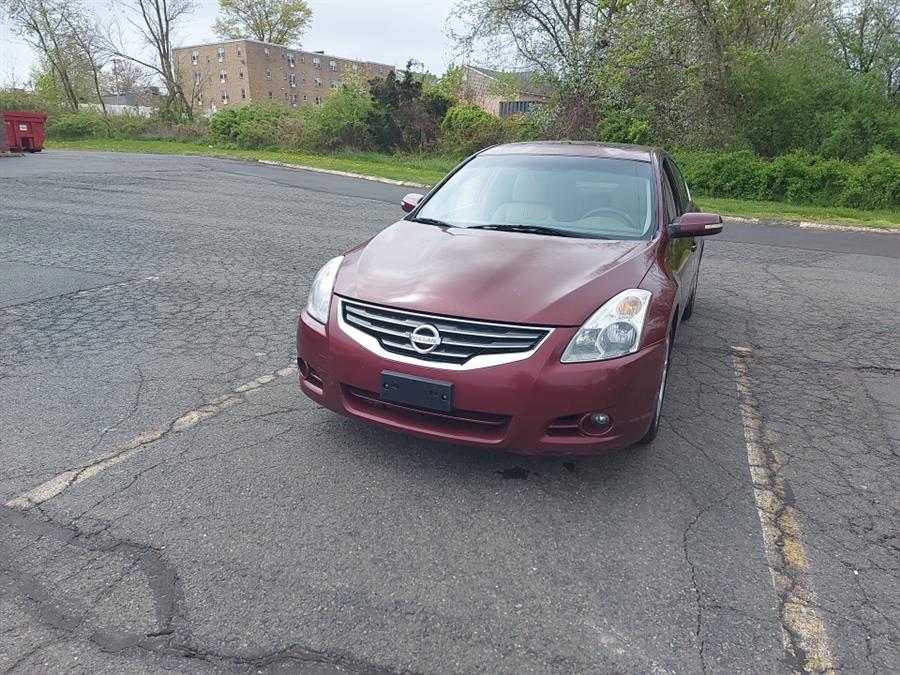 2011 Nissan Altima 4dr Sdn V6 CVT 3.5 SR, available for sale in West Hartford, Connecticut | Chadrad Motors llc. West Hartford, Connecticut 2011 Nissan Altima 4dr Sdn V6 CVT 3.5 SR, available for sale in West Hartford, Connecticut | Chadrad Motors llc. West Hartford, Connecticut