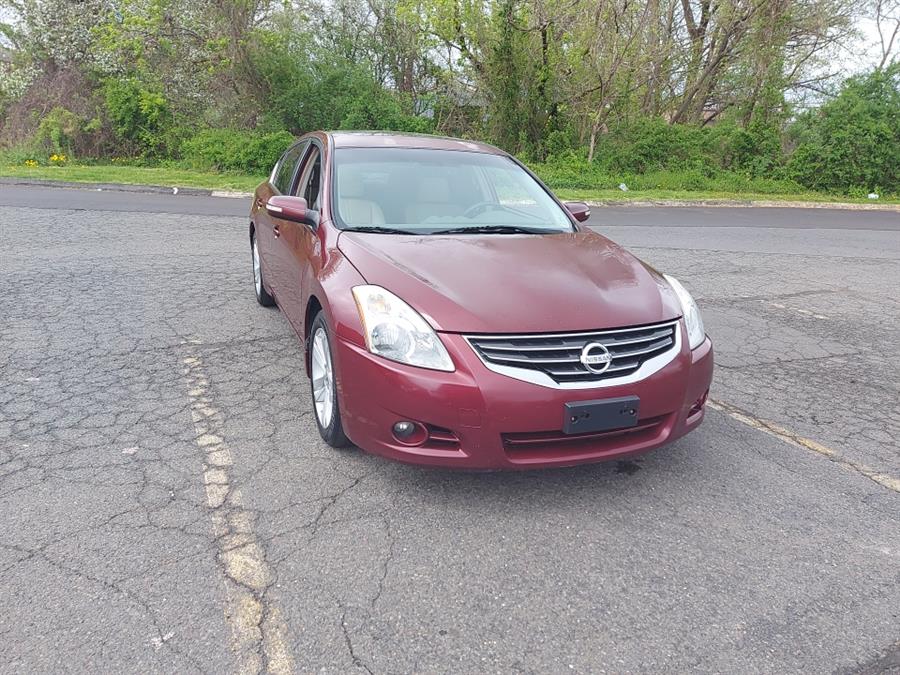 2011 Nissan Altima 4dr Sdn V6 CVT 3.5 SR, available for sale in West Hartford, Connecticut | Chadrad Motors llc. West Hartford, Connecticut 2011 Nissan Altima 4dr Sdn V6 CVT 3.5 SR, available for sale in West Hartford, Connecticut | Chadrad Motors llc. West Hartford, Connecticut