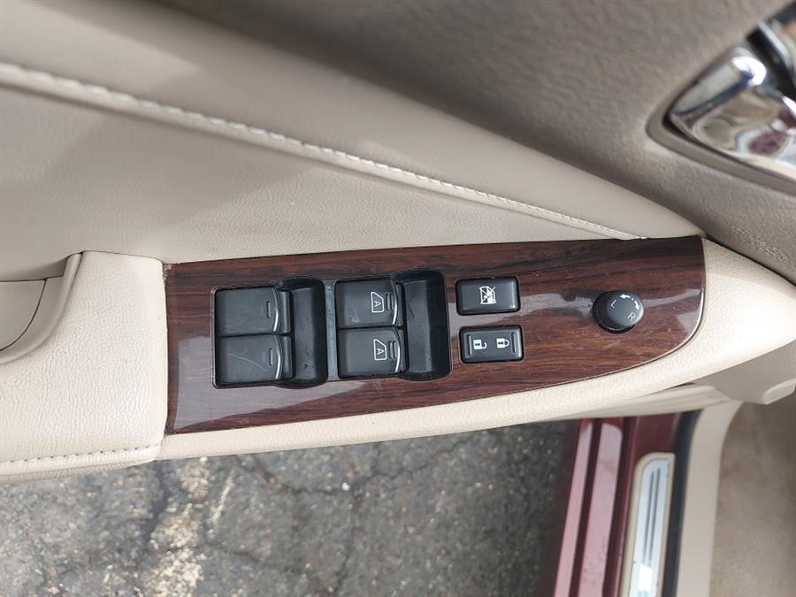 2011 Nissan Altima 4dr Sdn V6 CVT 3.5 SR, available for sale in West Hartford, Connecticut | Chadrad Motors llc. West Hartford, Connecticut 2011 Nissan Altima 4dr Sdn V6 CVT 3.5 SR, available for sale in West Hartford, Connecticut | Chadrad Motors llc. West Hartford, Connecticut