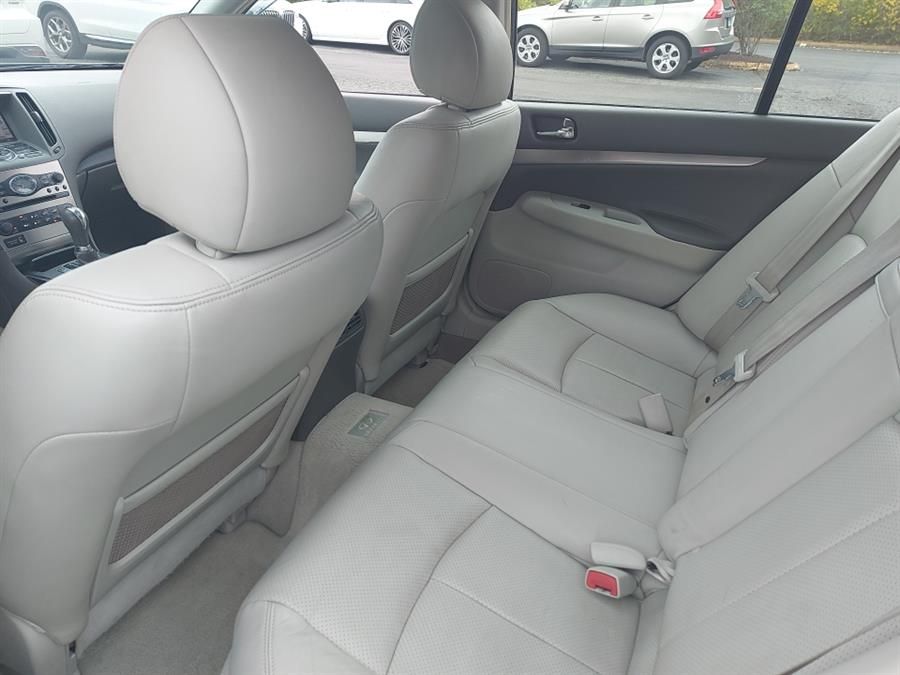2013 Infiniti G37 Sedan 4dr x AWD, available for sale in West Hartford, Connecticut | Chadrad Motors llc. West Hartford, Connecticut 2013 Infiniti G37 Sedan 4dr x AWD, available for sale in West Hartford, Connecticut | Chadrad Motors llc. West Hartford, Connecticut