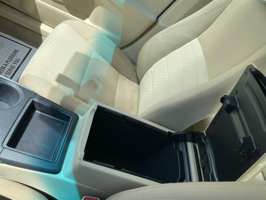 2017 Toyota Camry LE, available for sale in Jamaica, New York | Sylhet Motors Inc.. Jamaica, New York 2017 Toyota Camry LE, available for sale in Jamaica, New York | Sylhet Motors Inc.. Jamaica, New York