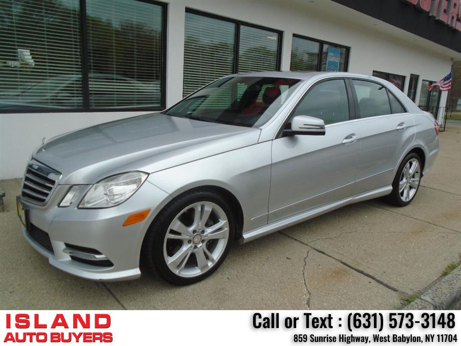 2013 Mercedes-benz E-class E 350 Luxury 4MATIC AWD 4dr Sedan, available for sale in West Babylon, New York | Island Auto Buyers. West Babylon, New York 2013 Mercedes-benz E-class E 350 Luxury 4MATIC AWD 4dr Sedan, available for sale in West Babylon, New York | Island Auto Buyers. West Babylon, New York