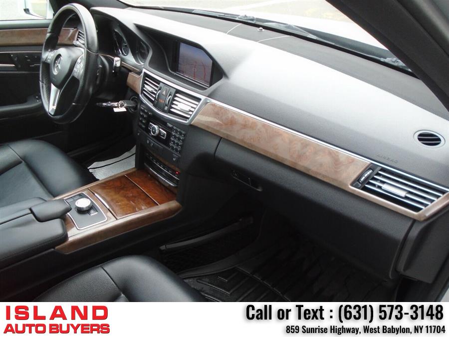 2013 Mercedes-benz E-class E 350 Luxury 4MATIC AWD 4dr Sedan, available for sale in West Babylon, New York | Island Auto Buyers. West Babylon, New York 2013 Mercedes-benz E-class E 350 Luxury 4MATIC AWD 4dr Sedan, available for sale in West Babylon, New York | Island Auto Buyers. West Babylon, New York
