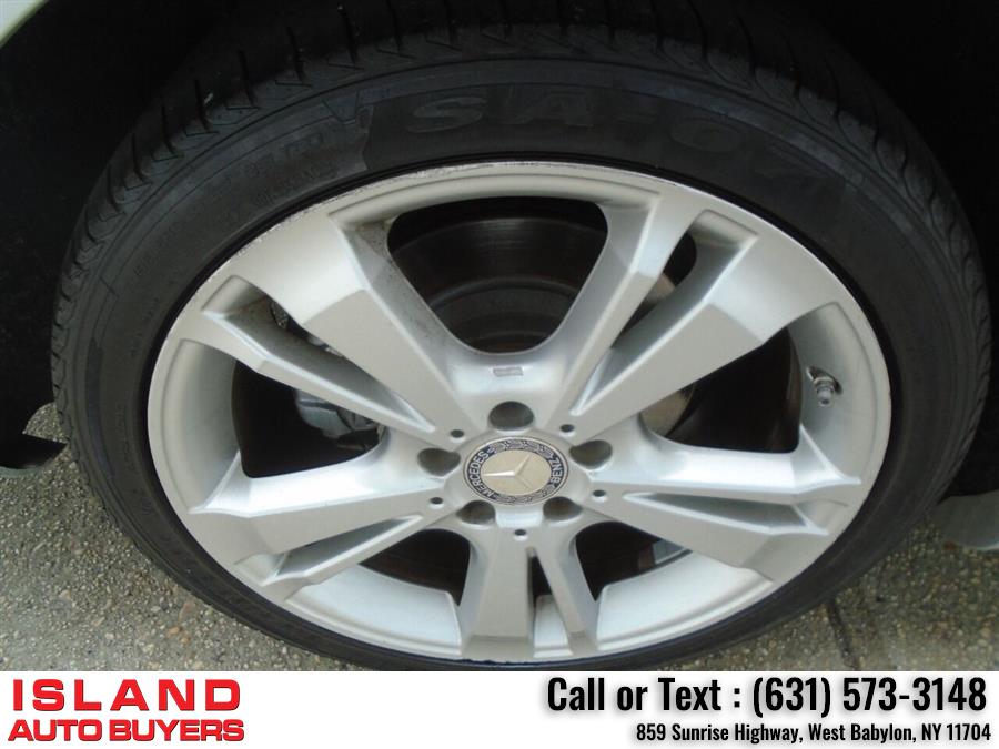 2013 Mercedes-benz E-class E 350 Luxury 4MATIC AWD 4dr Sedan, available for sale in West Babylon, New York | Island Auto Buyers. West Babylon, New York 2013 Mercedes-benz E-class E 350 Luxury 4MATIC AWD 4dr Sedan, available for sale in West Babylon, New York | Island Auto Buyers. West Babylon, New York