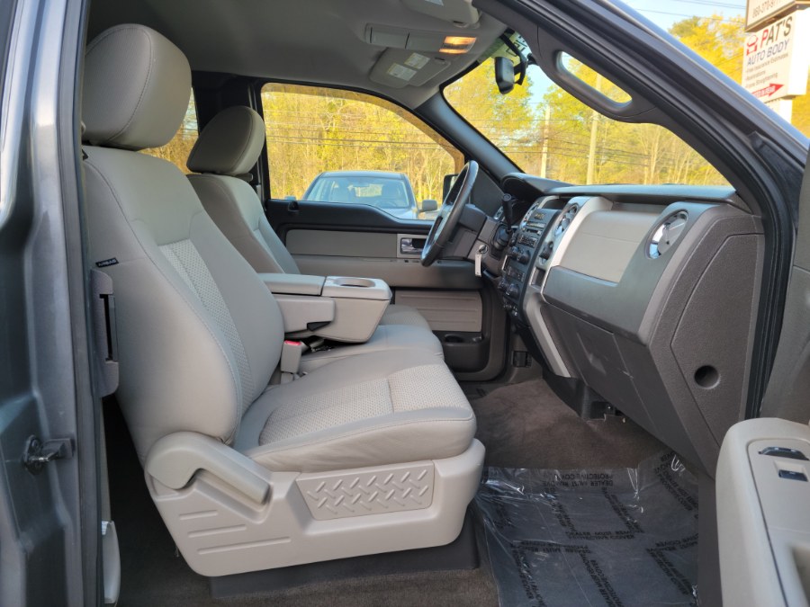 2009 Ford F-150 4WD Super Cab FX-4 V8 5.4 Triton, available for sale in East Windsor, Connecticut | Toro Auto. East Windsor, Connecticut 2009 Ford F-150 4WD Super Cab FX-4 V8 5.4 Triton, available for sale in East Windsor, Connecticut | Toro Auto. East Windsor, Connecticut