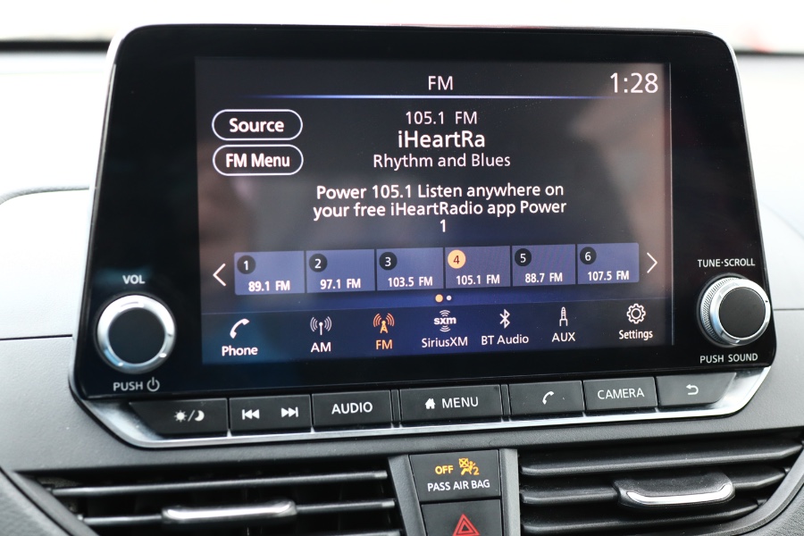 2020 Nissan Altima 2.5 SR Sedan, available for sale in Jamaica, New York | Hillside Auto Mall Inc.. Jamaica, New York 2020 Nissan Altima 2.5 SR Sedan, available for sale in Jamaica, New York | Hillside Auto Mall Inc.. Jamaica, New York