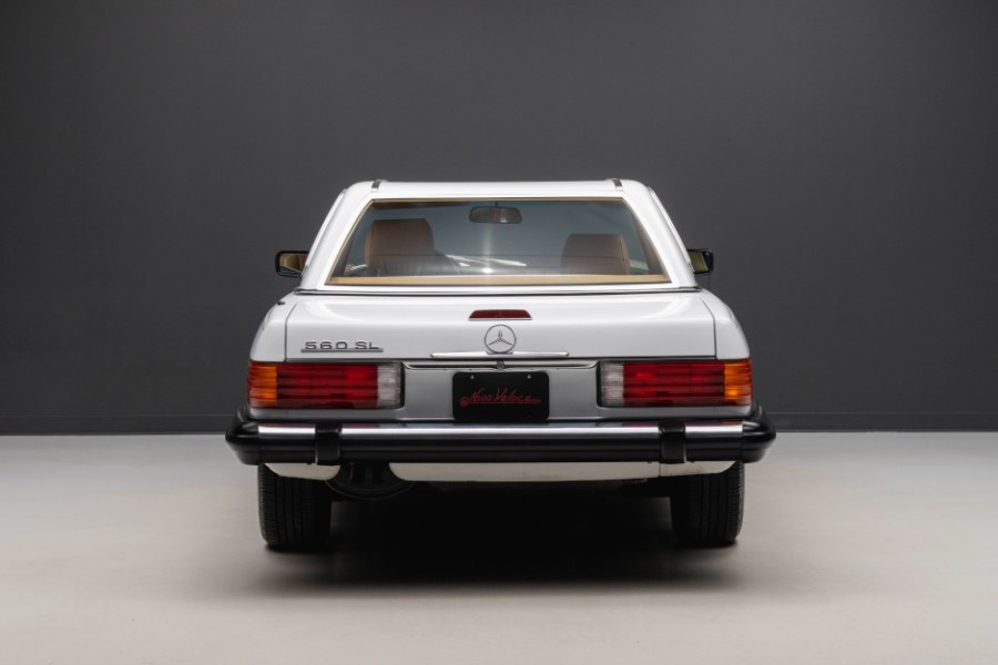 1988 Mercedes-Benz 560 Series 2dr Roadster 560SL, available for sale in North Salem, New York | Meccanic Shop North Inc. North Salem, New York 1988 Mercedes-Benz 560 Series 2dr Roadster 560SL, available for sale in North Salem, New York | Meccanic Shop North Inc. North Salem, New York