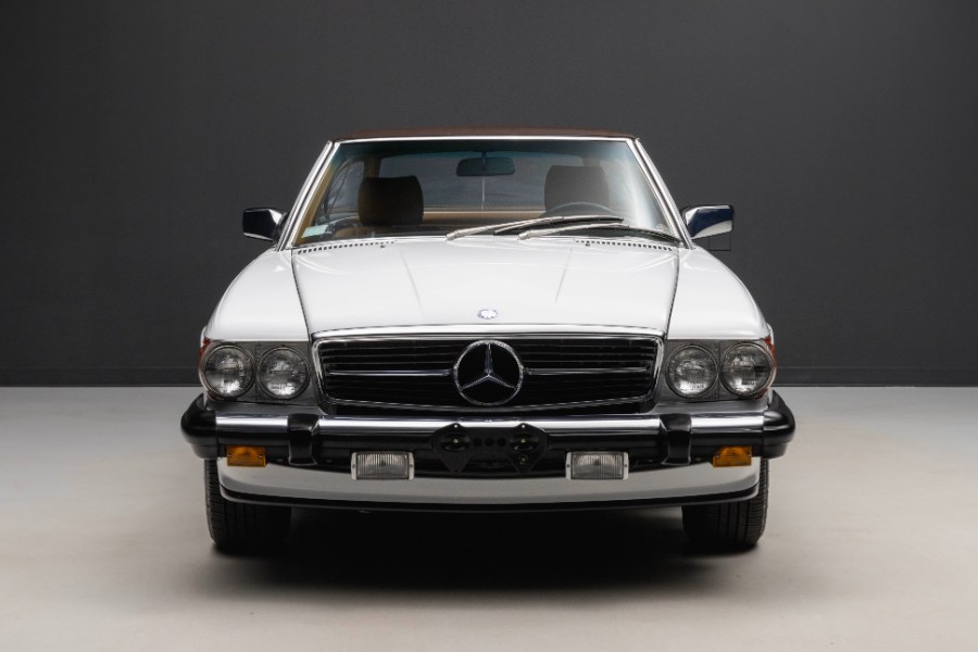 1988 Mercedes-Benz 560 Series 2dr Roadster 560SL, available for sale in North Salem, New York | Meccanic Shop North Inc. North Salem, New York 1988 Mercedes-Benz 560 Series 2dr Roadster 560SL, available for sale in North Salem, New York | Meccanic Shop North Inc. North Salem, New York