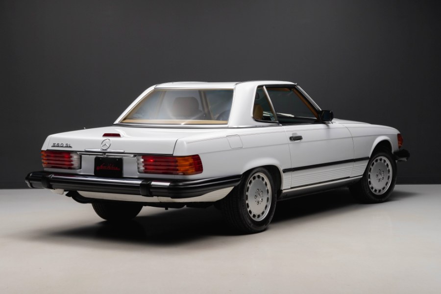 1988 Mercedes-Benz 560 Series 2dr Roadster 560SL, available for sale in North Salem, New York | Meccanic Shop North Inc. North Salem, New York 1988 Mercedes-Benz 560 Series 2dr Roadster 560SL, available for sale in North Salem, New York | Meccanic Shop North Inc. North Salem, New York