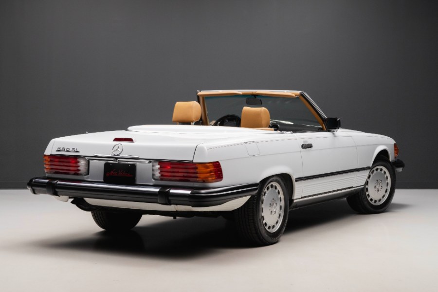 1988 Mercedes-Benz 560 Series 2dr Roadster 560SL, available for sale in North Salem, New York | Meccanic Shop North Inc. North Salem, New York 1988 Mercedes-Benz 560 Series 2dr Roadster 560SL, available for sale in North Salem, New York | Meccanic Shop North Inc. North Salem, New York