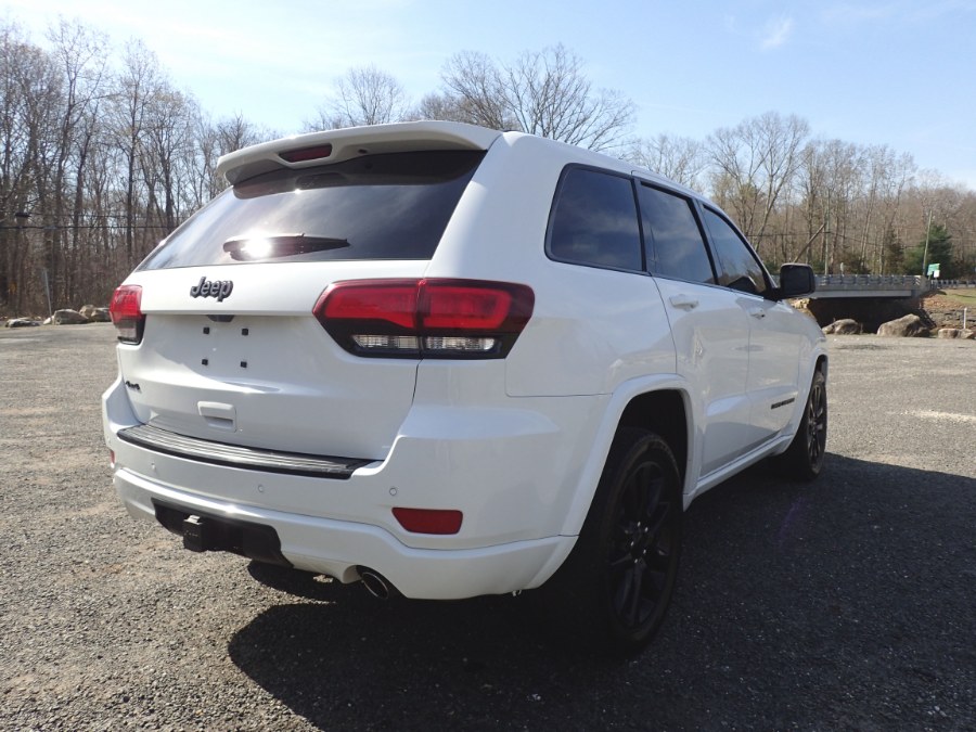 2018 Jeep Grand Cherokee Altitude 4x4 *Ltd Avail*, available for sale in Storrs, Connecticut | Eagleville Motors. Storrs, Connecticut 2018 Jeep Grand Cherokee Altitude 4x4 *Ltd Avail*, available for sale in Storrs, Connecticut | Eagleville Motors. Storrs, Connecticut