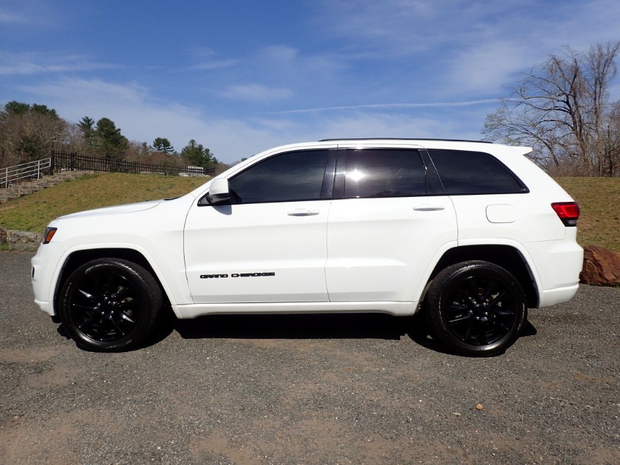 2018 Jeep Grand Cherokee Altitude 4x4 *Ltd Avail*, available for sale in Storrs, Connecticut | Eagleville Motors. Storrs, Connecticut 2018 Jeep Grand Cherokee Altitude 4x4 *Ltd Avail*, available for sale in Storrs, Connecticut | Eagleville Motors. Storrs, Connecticut