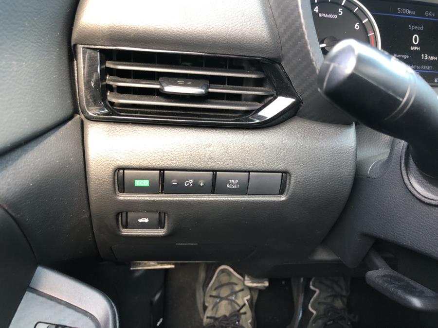 2022 Nissan Sentra SV CVT, available for sale in Franklin Square, New York | Signature Auto Sales. Franklin Square, New York 2022 Nissan Sentra SV CVT, available for sale in Franklin Square, New York | Signature Auto Sales. Franklin Square, New York