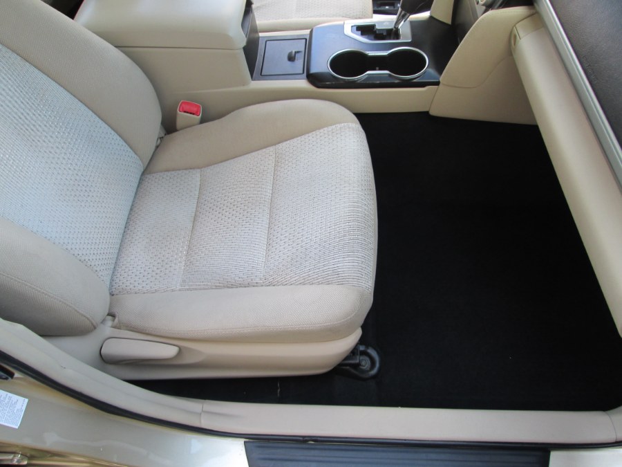 2012 Toyota Camry 4dr Sdn I4 Auto LE (Natl), available for sale in Levittown, Pennsylvania | Levittown Auto. Levittown, Pennsylvania 2012 Toyota Camry 4dr Sdn I4 Auto LE (Natl), available for sale in Levittown, Pennsylvania | Levittown Auto. Levittown, Pennsylvania