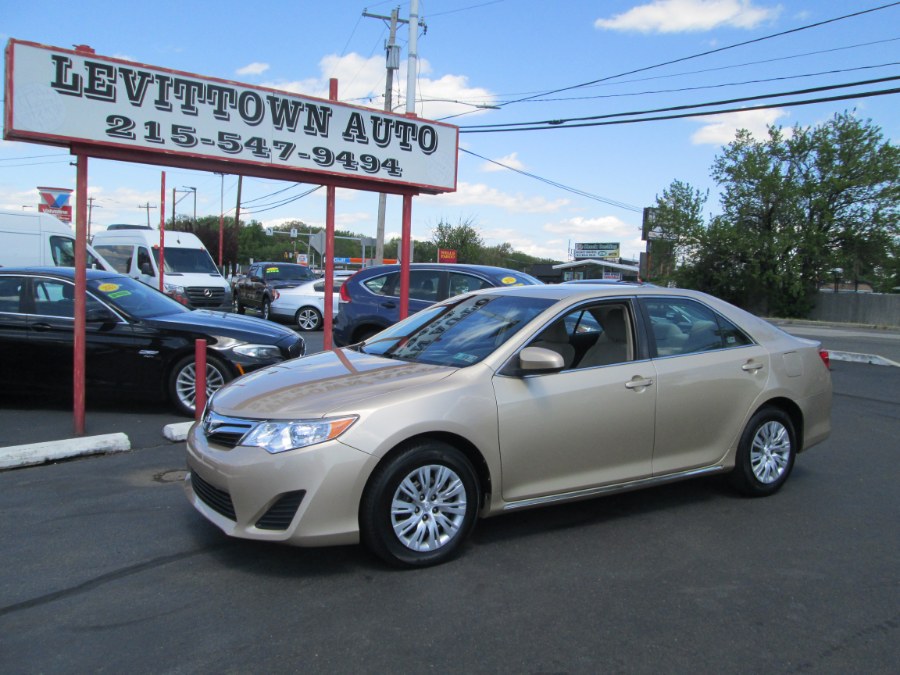 2012 Toyota Camry 4dr Sdn I4 Auto LE (Natl), available for sale in Levittown, Pennsylvania | Levittown Auto. Levittown, Pennsylvania