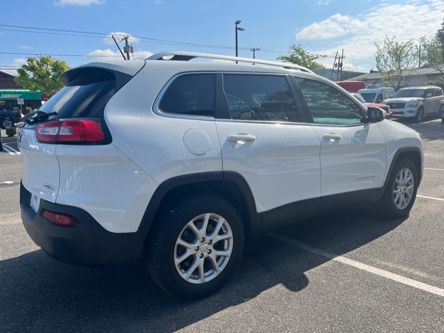 2014 Jeep Cherokee Latitude. CLEAN CARFAX. LOW MILES!!!, available for sale in Rosedale, New York | Sunrise Auto Sales. Rosedale, New York 2014 Jeep Cherokee Latitude. CLEAN CARFAX. LOW MILES!!!, available for sale in Rosedale, New York | Sunrise Auto Sales. Rosedale, New York